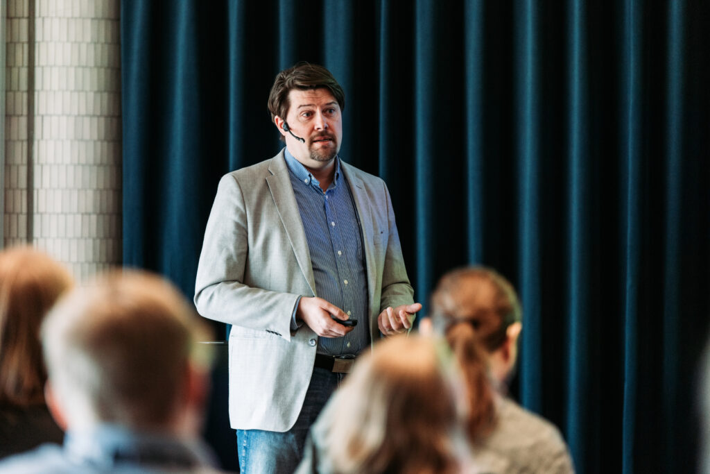 Top Analytica's 5th Microscopy & Microanalysis Workshop 2025, Turkka Salminen