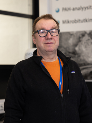 Clifford Ekholm
